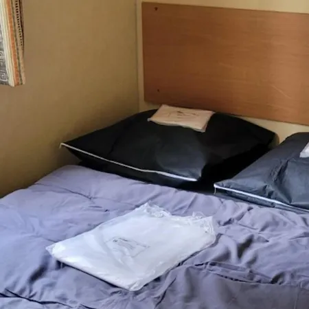 Campsite Mobil-home Confortable 4 Pers, Separees, Salon De Jardin Et Barbecue - Api-1-52-1348 *