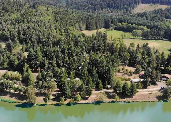 Mobil-home Confortable 4 Pers, Separees, Salon De Jardin Et Barbecue - Api-1-52-1348 Champagnac-le-Vieux